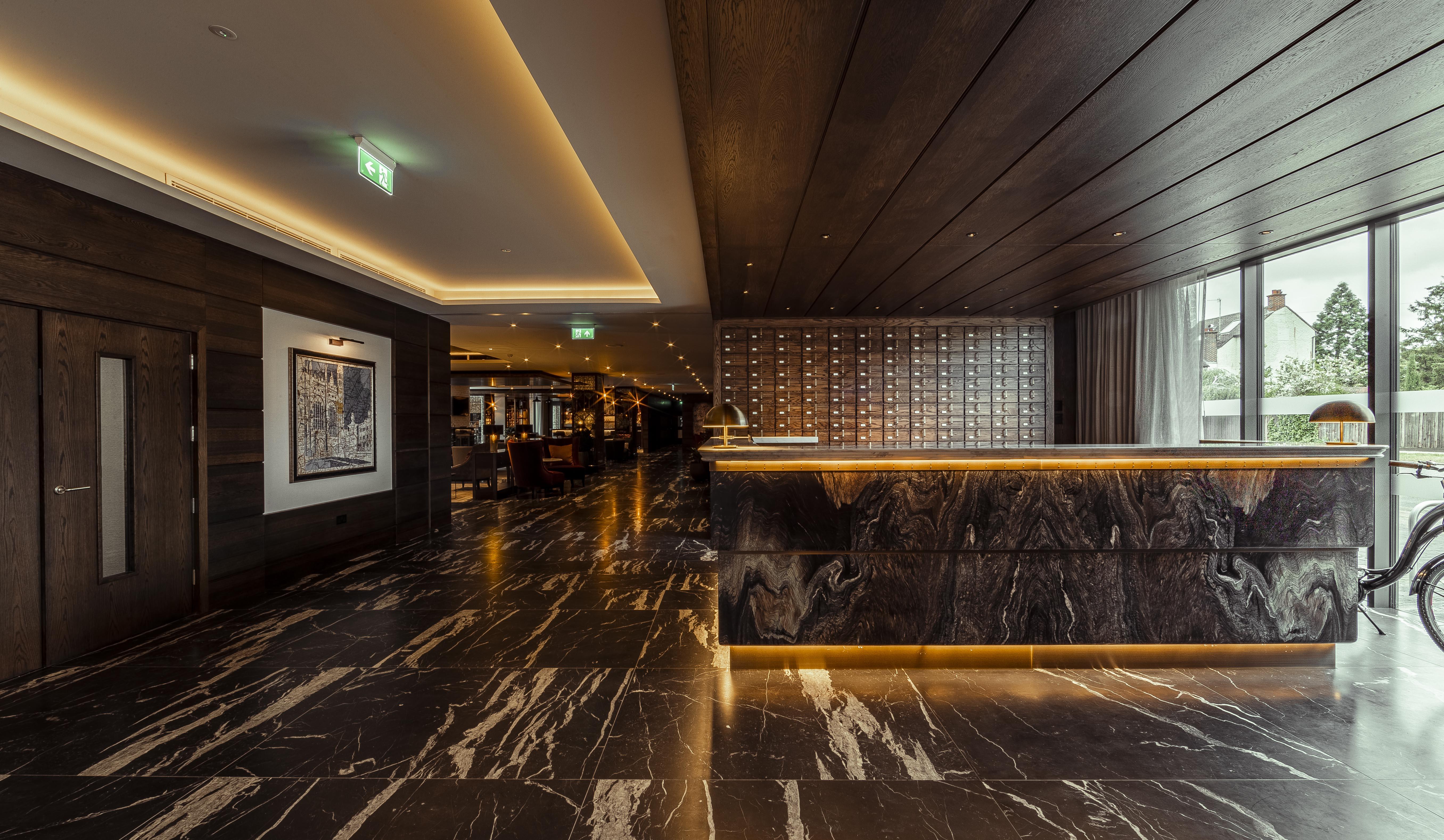 The Fellows House Cambridge, Curio Collection By Hilton Buitenkant foto