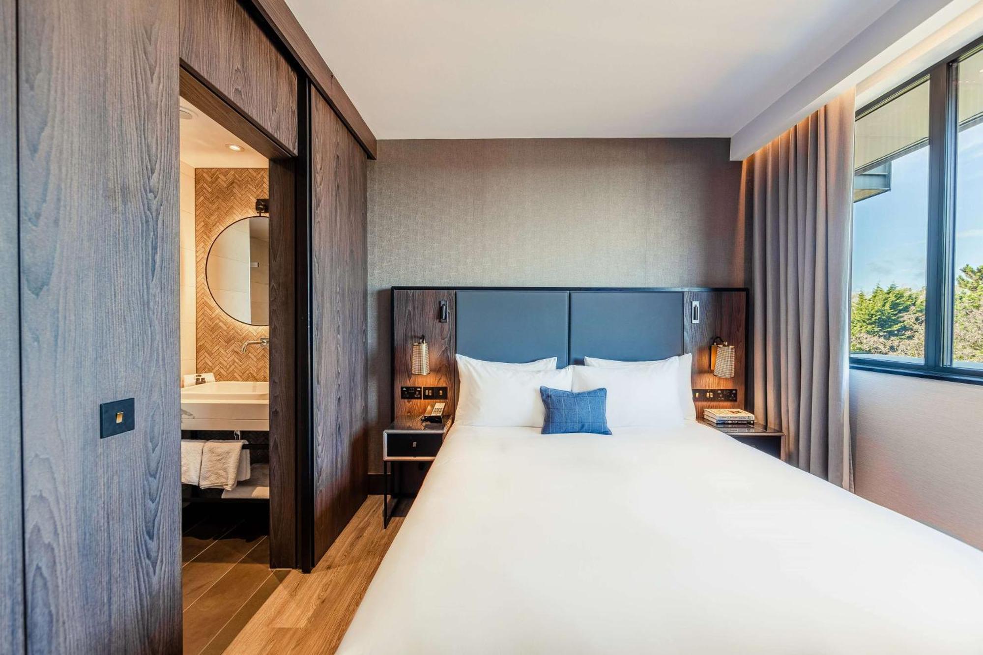 The Fellows House Cambridge, Curio Collection By Hilton Buitenkant foto